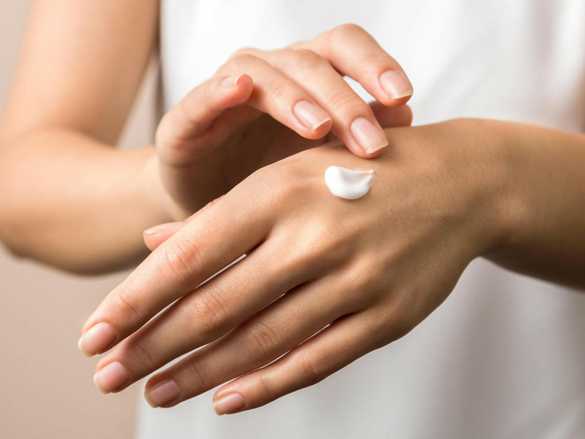 Eveline 4D Whitening hand Cream 100ml